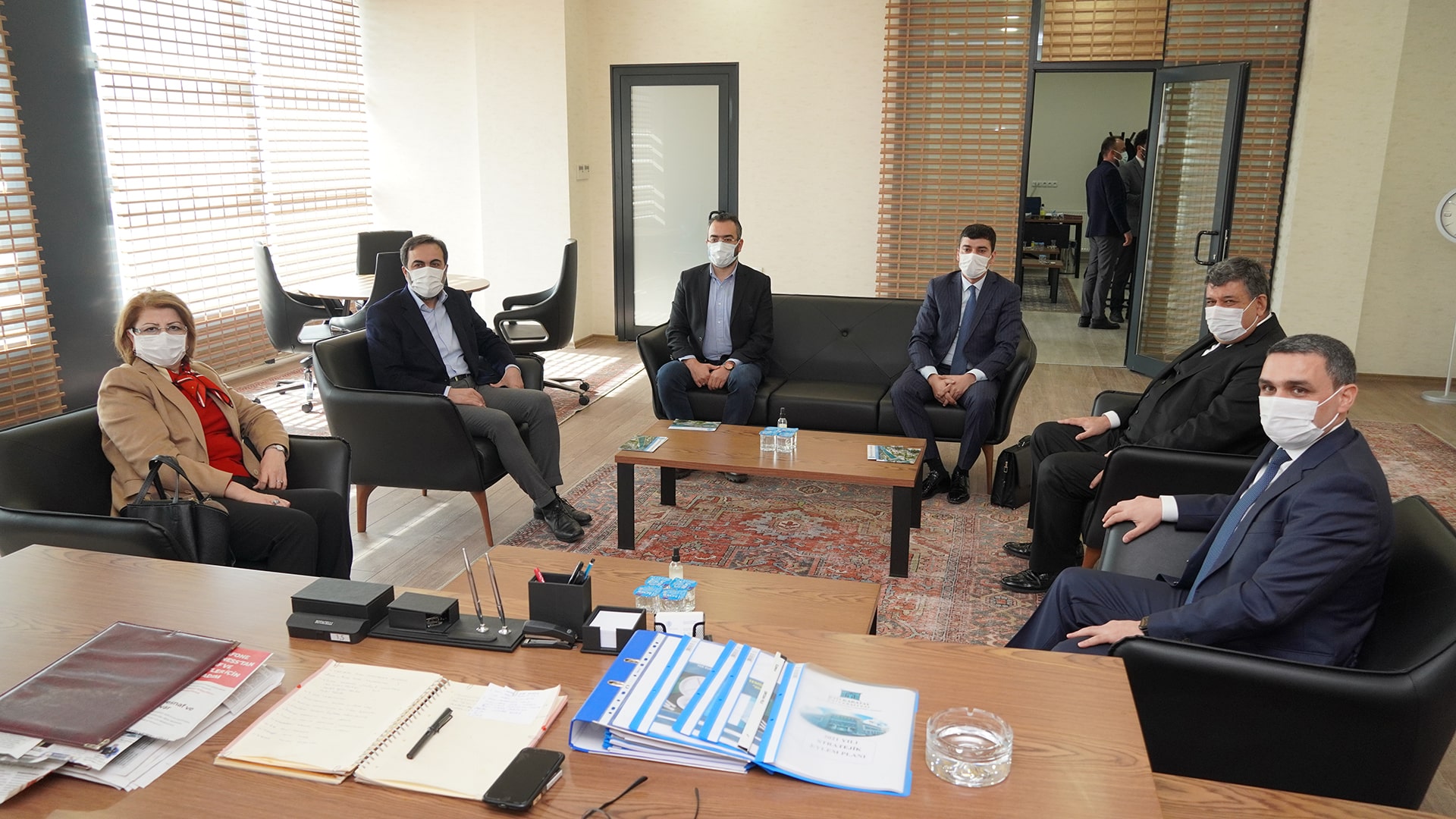 Azerbaycan Mingeçevir Devlet Üniversitesi Rektörü Prof. Dr. Şahin Bayramov beraberinde Azerbaycan Büyükelçiliği Eğitim Müşaviri  Doç. Dr. Necibe Nesibova ile KTOTEK'i ziyaret ettiler.